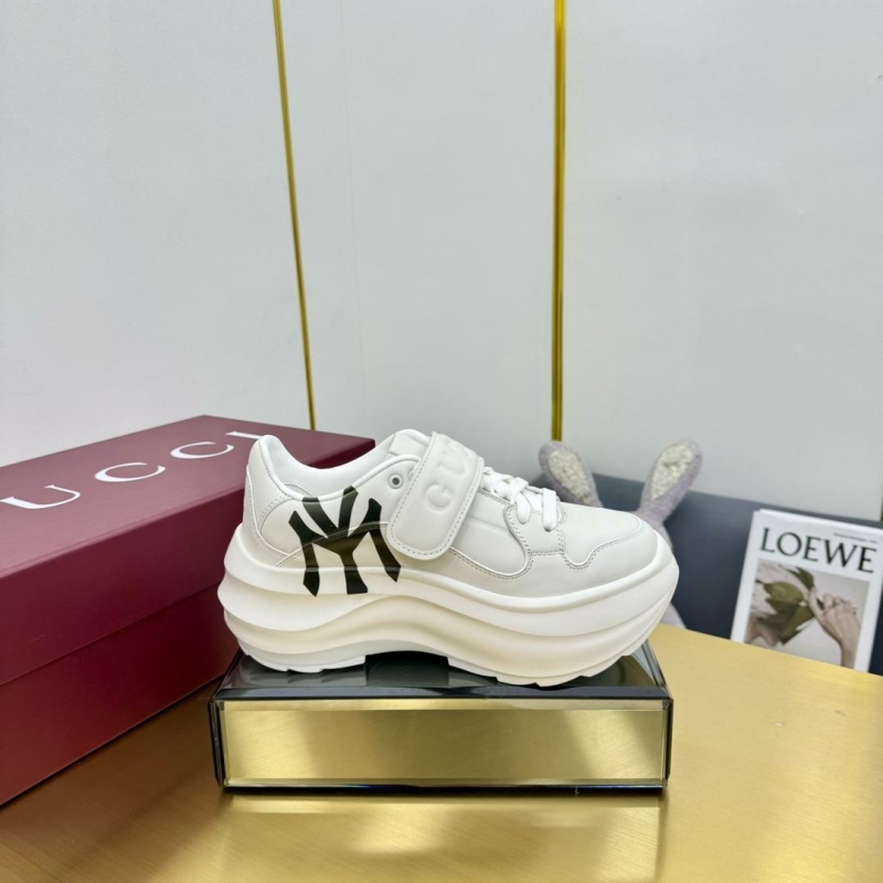 G*u*i casual shoes